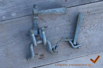 kruisklemmen / draaiklemmen / Tube-Lock / steigerbuis beschikbaar voor biedingen
