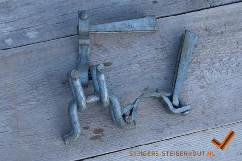 kruisklemmen / draaiklemmen / Tube-Lock / steigerbuis, Doe-het-zelf en Verbouw, Steigers, Zo goed als nieuw, Gevelsteiger, Minder dan 2 meter