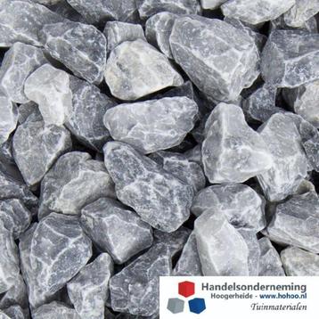 Icy blue split blauw grijs wit siersplit oprit parking tuin beschikbaar voor biedingen