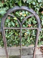 Oud gietijzeren stalraam, Ophalen, Gebruikt