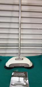 cyclone sweeper nieuw, met boekje, Huis en Inrichting, Ophalen of Verzenden, 'T Olde Gre-j, Info@toldegrej.nl, Endepoelstraat 20f Didam