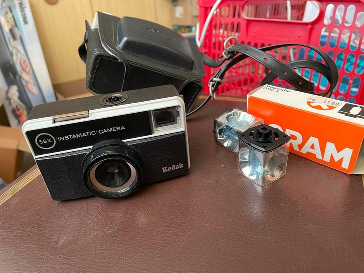 Vintage Kodak Instamatic 56X Camera met Flitsblokjes, Audio, Tv en Foto, Fotocamera's Analoog, Gebruikt, Compact, Kodak, Ophalen of Verzenden