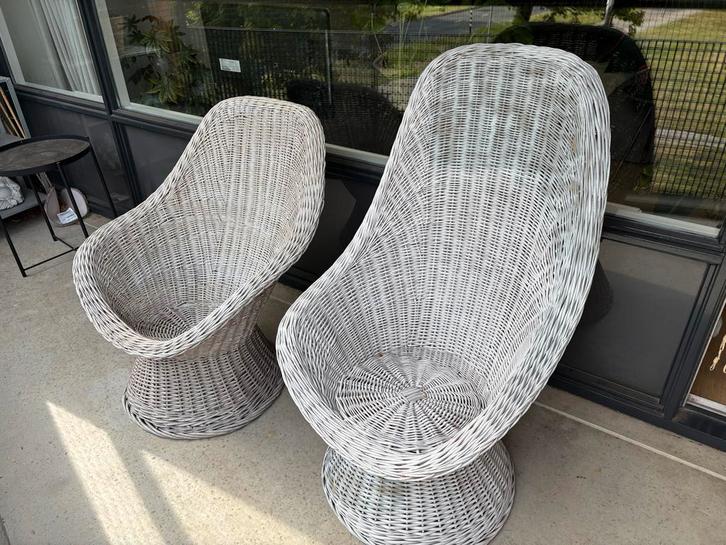 Vintage Witte Rietstoelen Set, Huis en Inrichting, Stoelen, Gebruikt, Twee, Wit, Ophalen