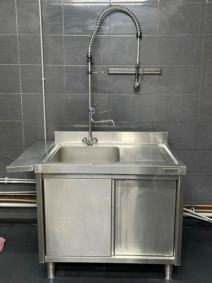 Wastafel met boiler en kraan, Zakelijke goederen, Horeca | Keukenapparatuur, Koelen en Vriezen, Gebruikt, Ophalen of Verzenden