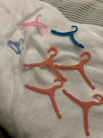 Barbie Fleur Sindy hangertjes, Verzamelen, Ophalen of Verzenden, Zo goed als nieuw