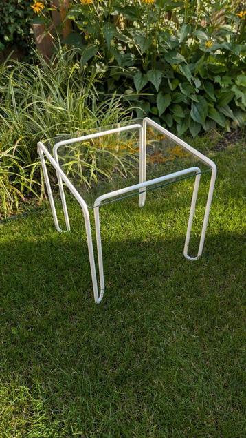 Vintage 60s buisframe bijzettafel – wit met glasplaat beschikbaar voor biedingen