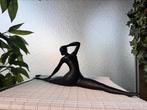 Art Deco beeld naakt vrouw in spagaat split, Verzenden, Zo goed als nieuw, Mens