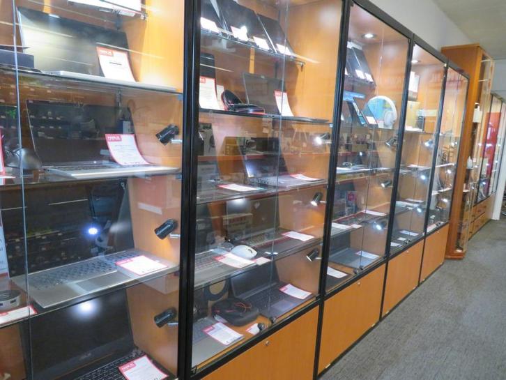 Windows 11 Laptops Betrouwbaar en laag geprijsd met garantie, Computers en Software, Windows Laptops, Refurbished, SSD, Qwerty