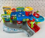 Toet toet autogarage en parkeertoren, Kinderen en Baby's, Speelgoed | Vtech, Ophalen, Zo goed als nieuw, 2 tot 4 jaar