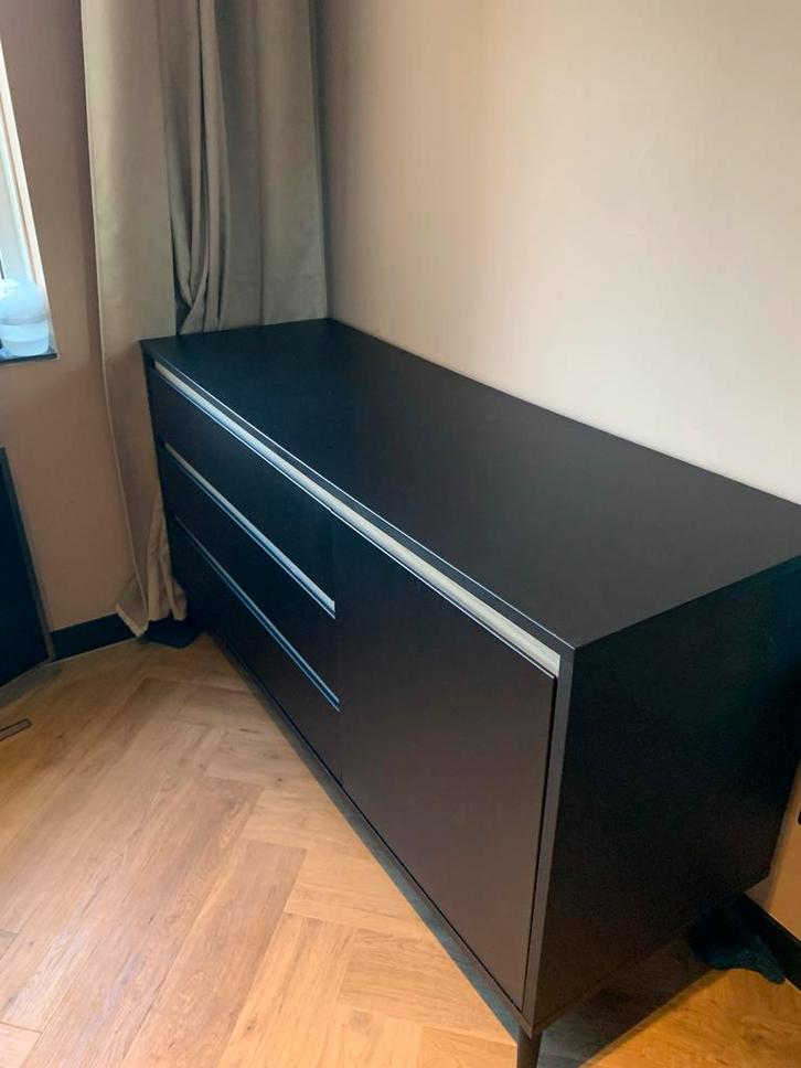 Complete babykamer – Europe Baby Sterre (met XL commode), Kinderen en Baby's, Kinderkamer | Complete kinderkamers, Zo goed als nieuw