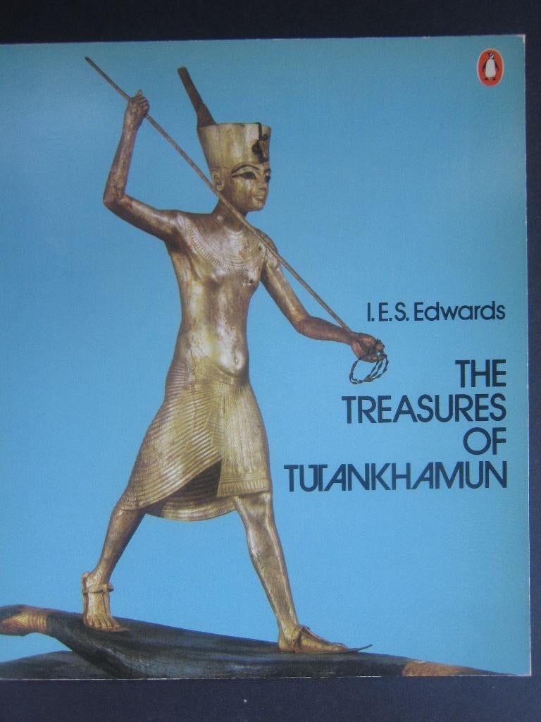 EGYPTE  boek L.E.S. Edwards The Treasures of Tuthankamun, 20e eeuw of later, Afrika, Ophalen of Verzenden, Zo goed als nieuw