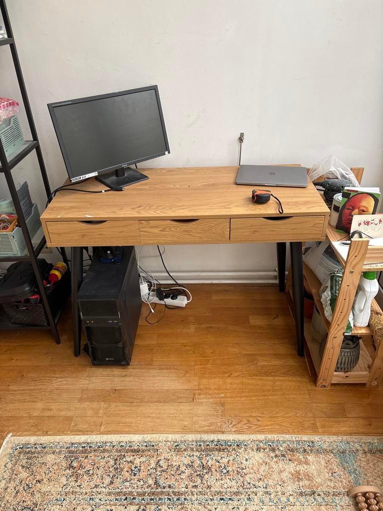 Bureau met 3 lades Montijo, Huis en Inrichting, Ophalen, Overige typen, Gebruikt, Bruin