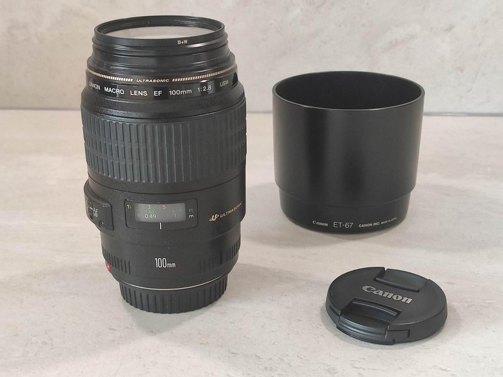 Canon EF 100mm f/2.8 USM Macro, Audio, Tv en Foto, Fotografie | Lenzen en Objectieven, Ophalen of Verzenden, Zo goed als nieuw