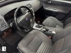 Volvo V50 2.0 Sport, Gebruikt, Zwart, 1279 kg, V50