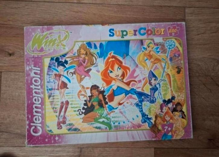 Winx Club SuperColor Legpuzzel 250 stukjes Clementoni, Kinderen en Baby's, Speelgoed | Kinderpuzzels, Ophalen of Verzenden