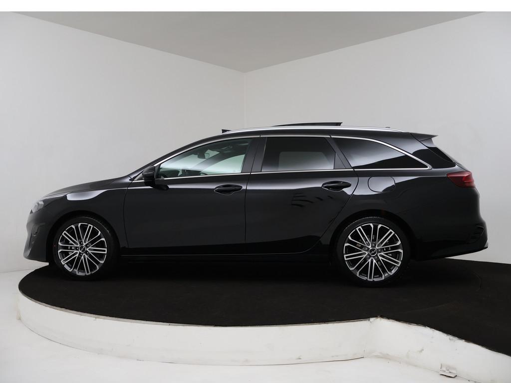 Kia Ceed Sportswagon 1.5 T-GDi GT-PlusLine | Company Car | 1, 12 maanden, 4 cilinders, 610 kg, Zwart