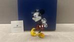 Swarovski Disney Mickey Mouse Gekleurde uitgave, Verzamelen, Swarovski, Ophalen of Verzenden, Nieuw, Figuurtje