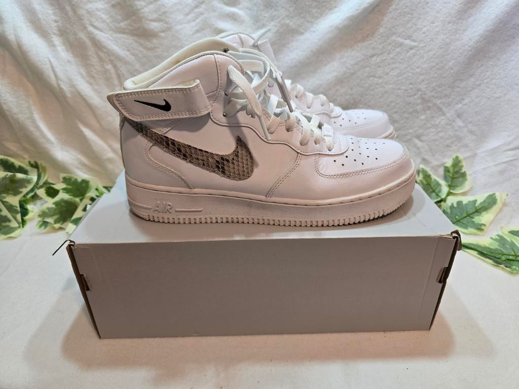 Nike Air Force 1 '07 MidWhite Snake Swoosh, Wit, Nike, Ophalen of Verzenden, Zo goed als nieuw