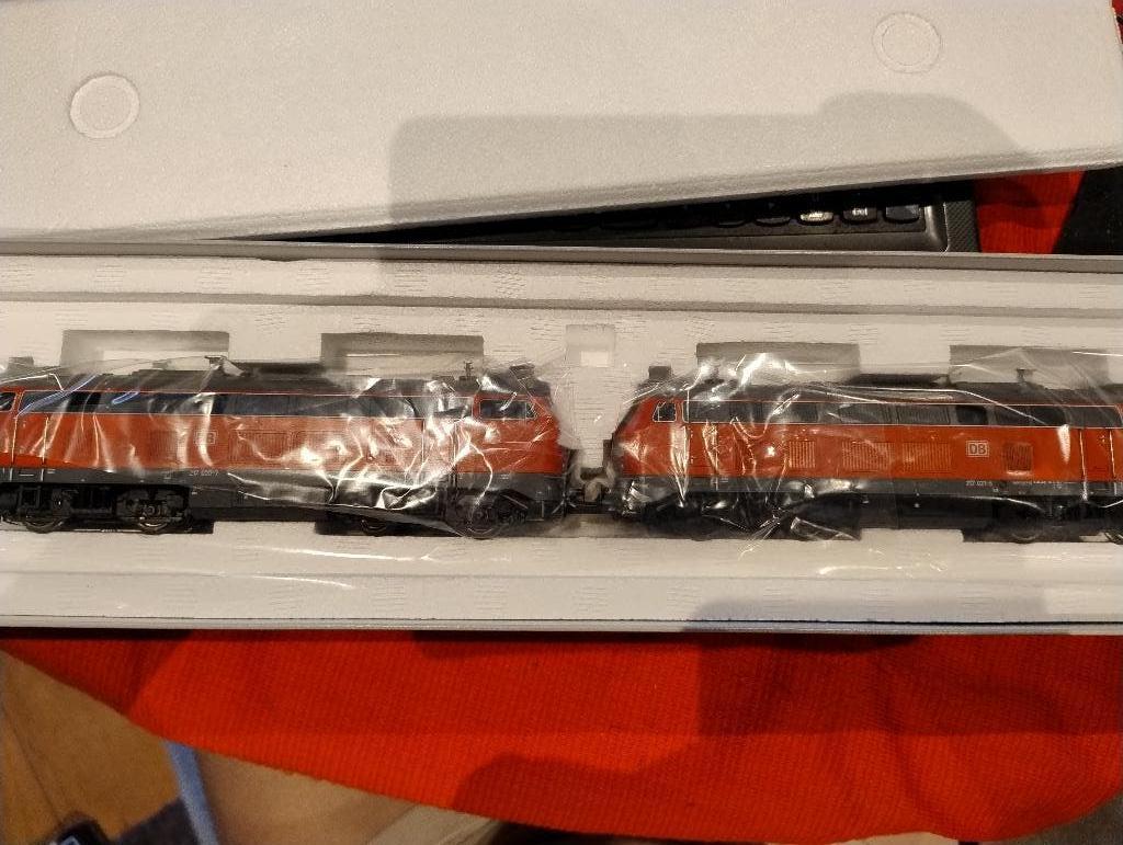 Märklin 37769 BR 217 Doppeltraktion., Ophalen, Wisselstroom, Locomotief, Zo goed als nieuw