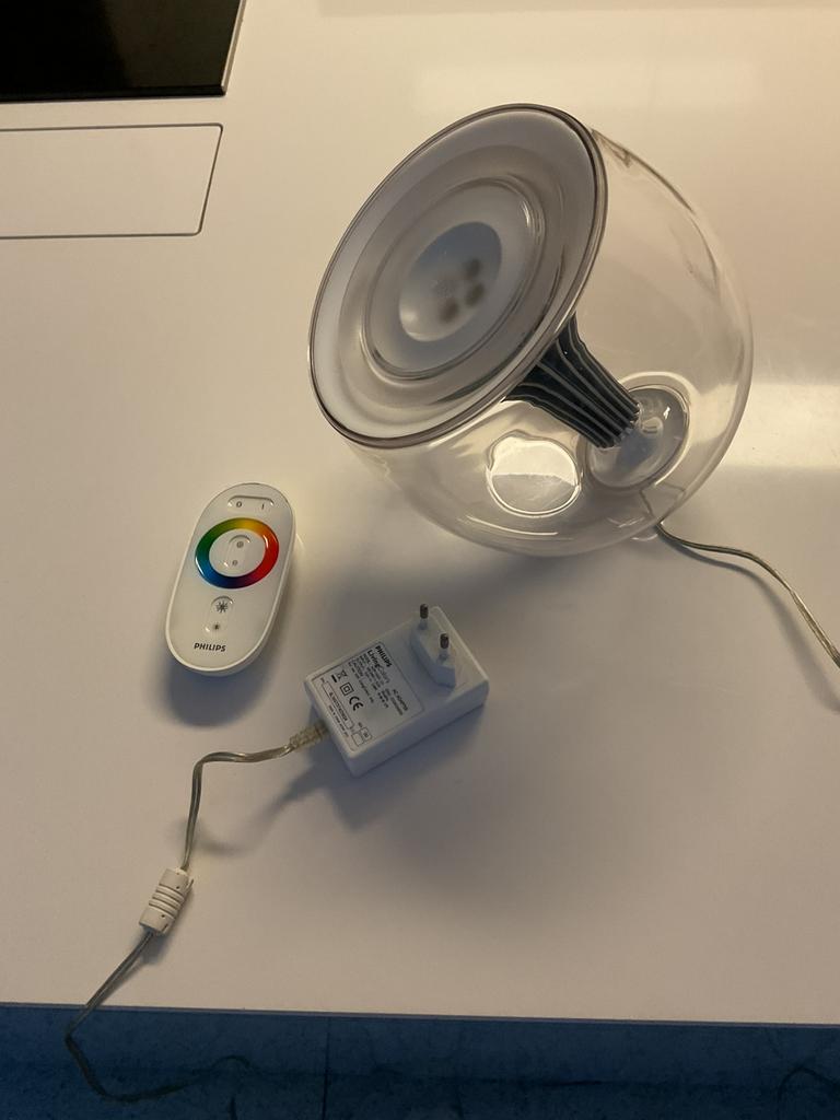 Philips Living Colors met afstandsbediening erbij, Ophalen, Zo goed als nieuw, Minder dan 100 cm