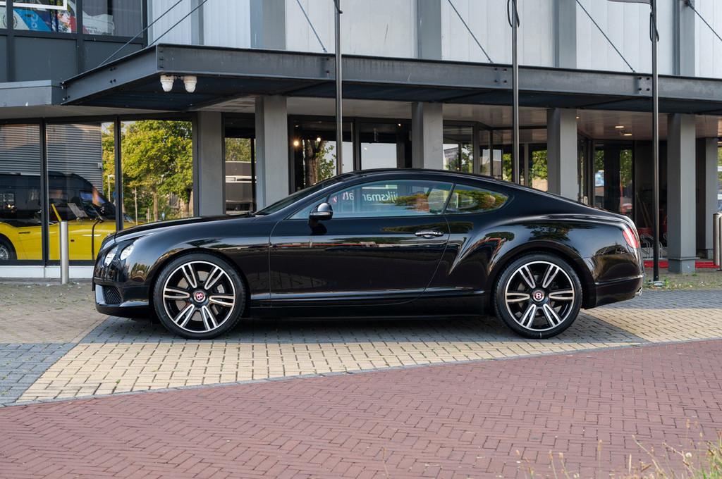 Bentley Continental GT 4.0 V8 Mulliner (bj 2012, automaat), Euro 5, 8 cilinders, Zwart, 3993 cc