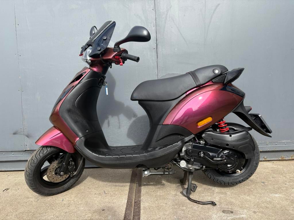 ‼️LET OP‼️ in concours staat zip 80cc full malossi, Fietsen en Brommers, Scooters | Piaggio, Ophalen, Gebruikt, Zip, Benzine