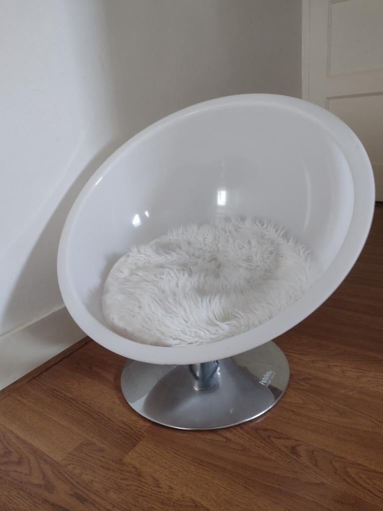 Petsiinn kattenmand design, Ophalen, Riet