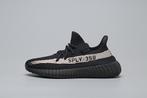 Yeezy Boost 350 Oreo | Maat 36, Ophalen of Verzenden, Nieuw, Overige kleuren