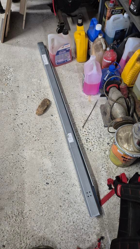 IKEA SKORVA bedbalken + beugels voor zelfbouw campers, Ophalen, Zo goed als nieuw