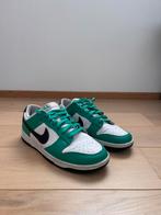 Nike dunks groen, Ophalen of Verzenden, Zo goed als nieuw, Overige kleuren