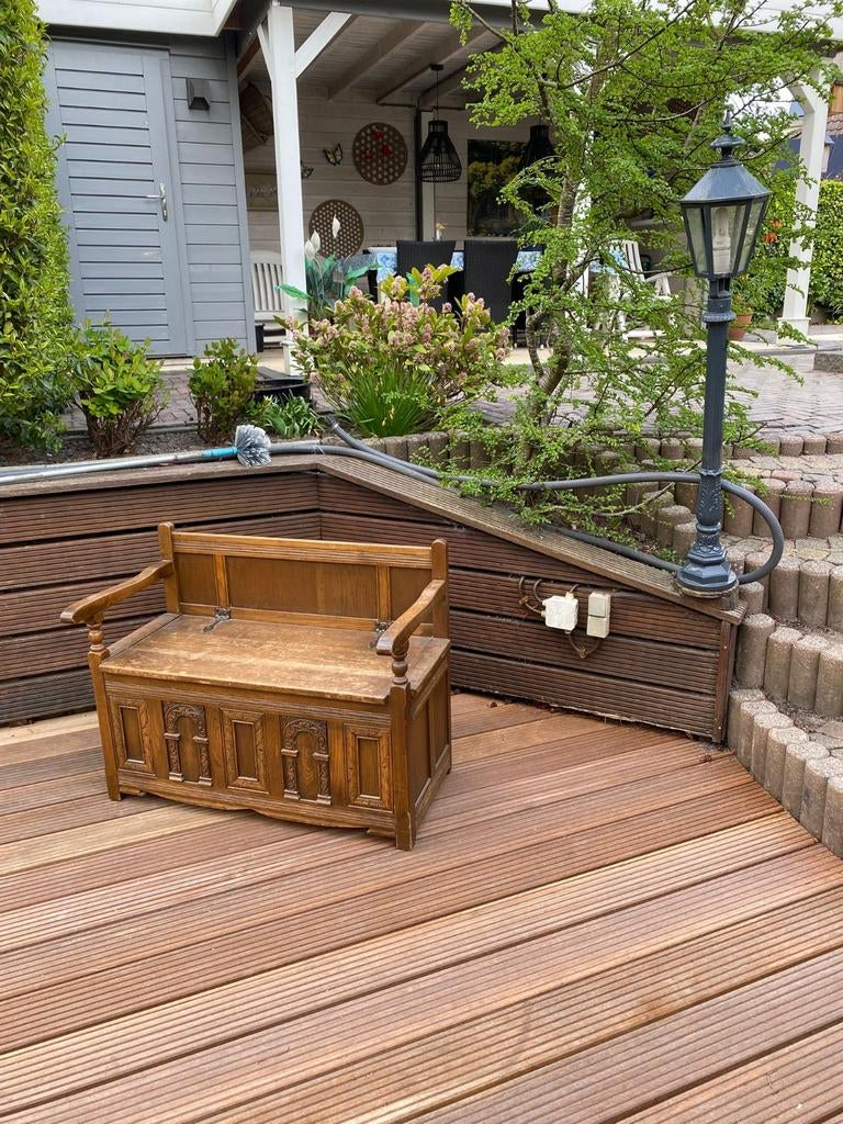 Klein kerkbankje met opbergruimte., Ophalen, Overige maten, Minder dan 150 cm