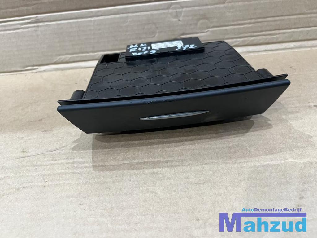 MERCEDES SLK R171 Dashboardla Dashboardvakje A1716800552, Gebruikt, Mercedes-Benz AG, Mercedes-Benz, Ophalen of Verzenden