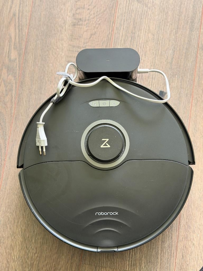 Roborock S8 - Robotstofzuiger - Droog en nat - Zwart, Ophalen, Gebruikt, Robotstofzuiger, Minder dan 1200 watt