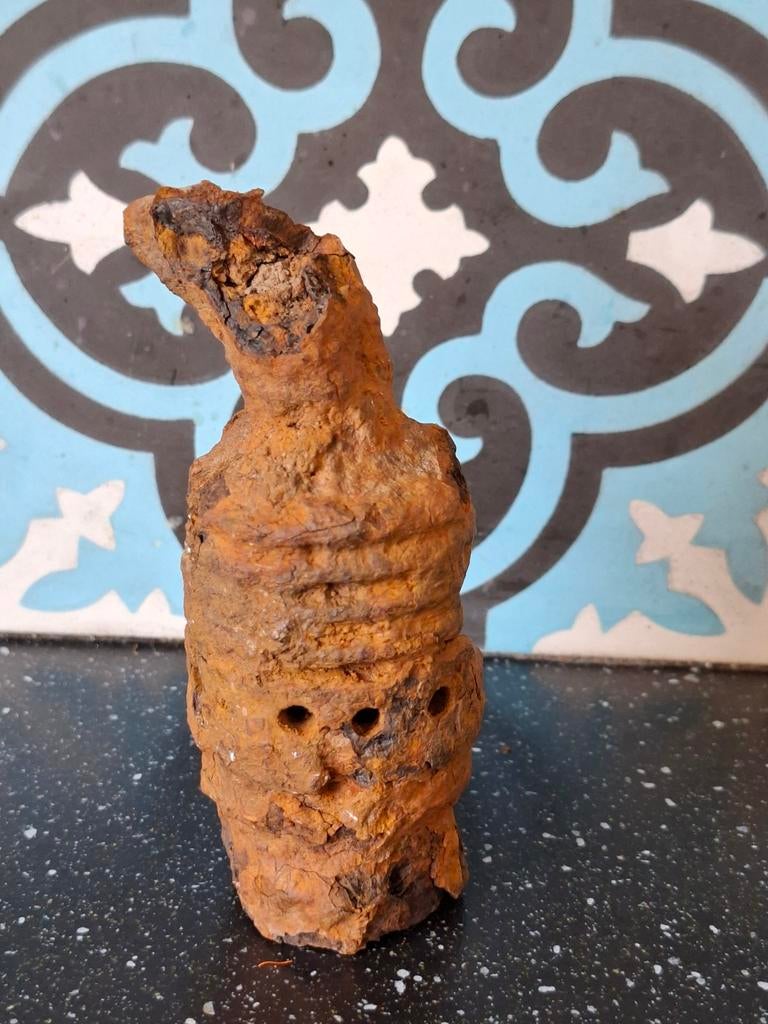 Ww2 wo2 Duitse bodemvondst mg34 mg42 mond, Verzamelen, Militaria | Tweede Wereldoorlog, Ophalen of Verzenden, Duitsland, Hulzen of Bodemvondsten