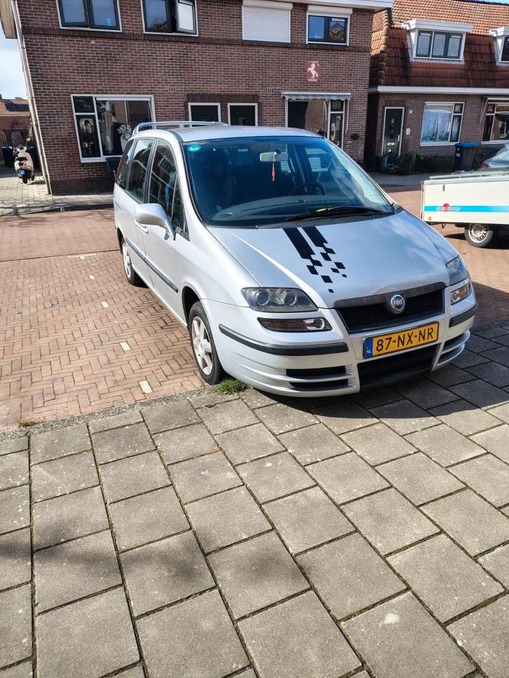 Fiat Ulysse 2.0 16V 2004 Grijs, Auto's, Fiat, Particulier, Ulysse, Benzine, Euro 4, C, MPV, Handgeschakeld, Origineel Nederlands