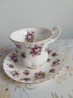 Royal Albert Koffie Kop en schotel "Sweet Violets", Ophalen of Verzenden, Zo goed als nieuw, Porselein, Kop en/of schotel