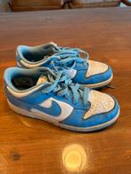 Nike Dunk Low UNC - Kinder sneakers, Ophalen of Verzenden, Gebruikt, Jongen of Meisje, Sportschoenen