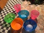 gekleurde plastic bakjes en bekers (Ikea), Ophalen, Gebruikt