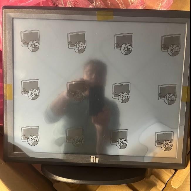 Elo 1915L 19" Touchscreen Monitor e607608, Computers en Software, Monitoren, Overige merken, HD, Touchscreen, Nieuw