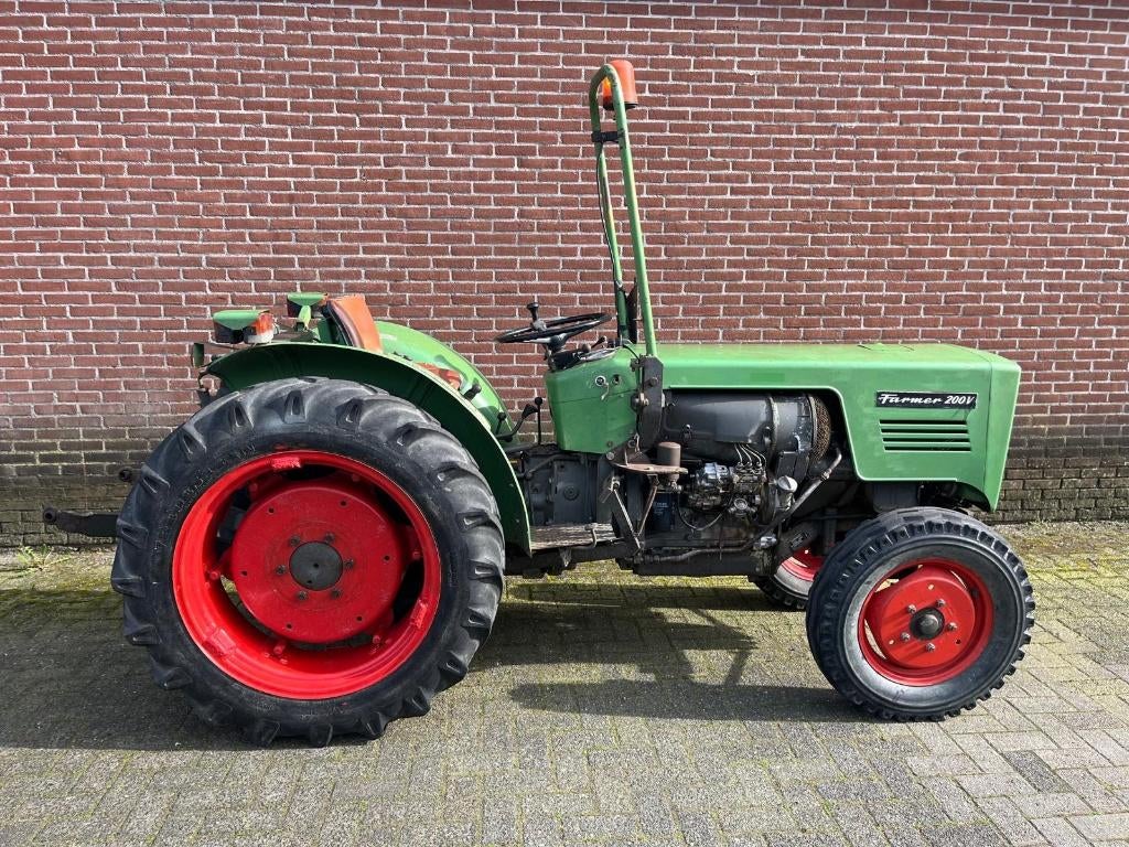 Fendt 200V smalspoor, Ophalen, Gebruikt, Tot 2500, Tot 80 Pk