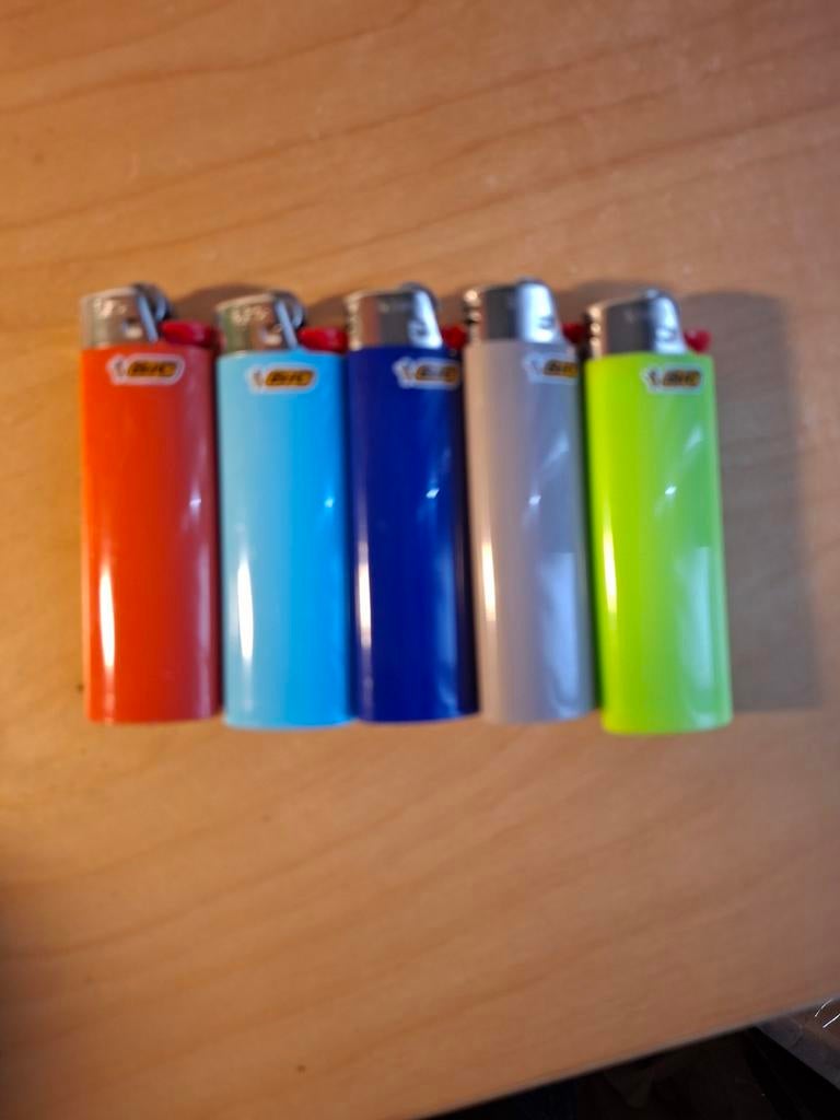 Bic Maxi aansteker J26 gewone vlam licht blauw | BIC