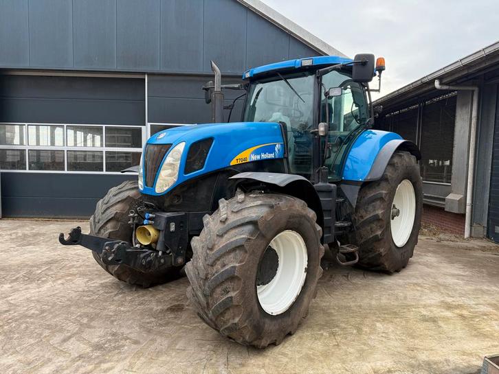 New Holland t7040 pc, Zakelijke goederen, Agrarisch | Tractoren, New Holland, Gebruikt, Ophalen
