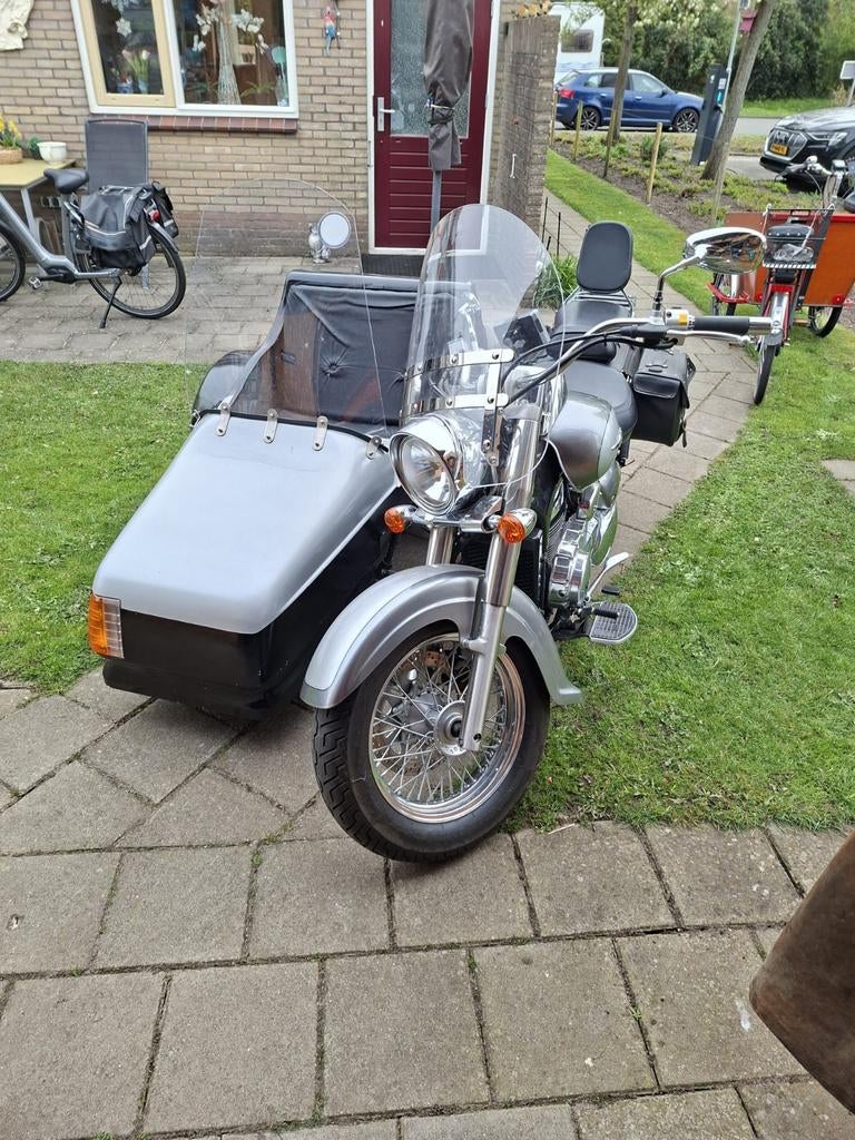 Suzuki Intruder VL800 zijspan met 2 pers bak, afkoppelbaar, Motoren, Motoren | Suzuki, Particulier, Chopper, meer dan 35 kW, 2 cilinders