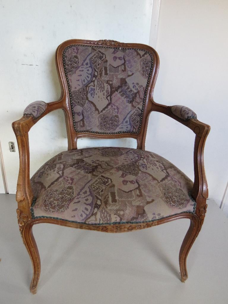 Rococo fauteuil, Ophalen