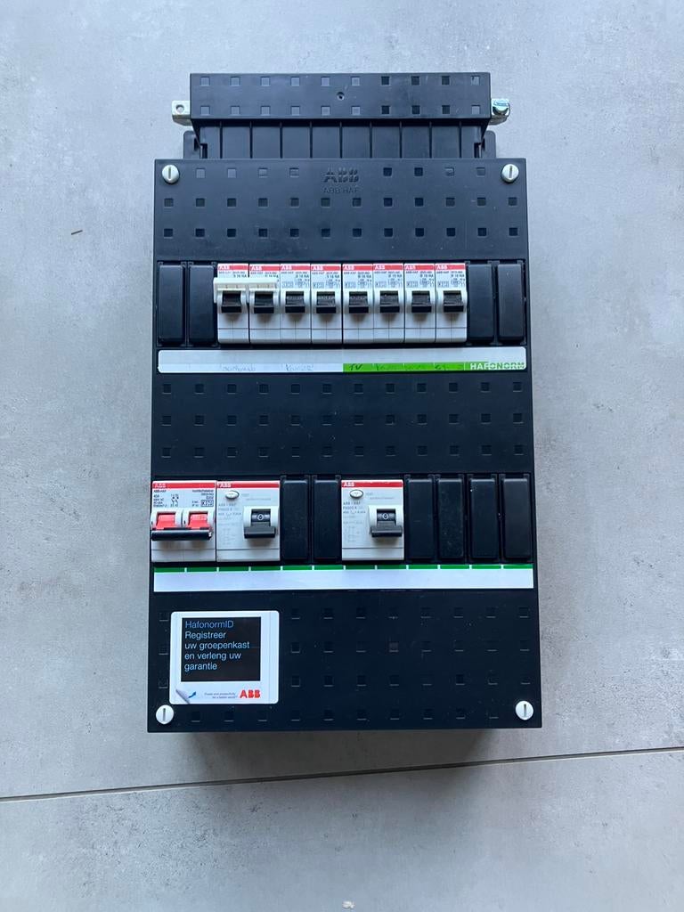 Abb 1 fase meterkast met 8 groepen waaronder kookgroep, Doe-het-zelf en Verbouw, Elektra en Kabels, Ophalen of Verzenden, Zo goed als nieuw