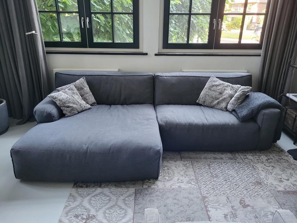Grijze hoekbank gratis af te halen, Ophalen, Gebruikt, Vierpersoons of meer