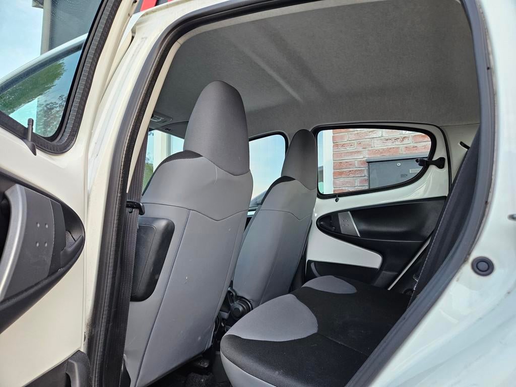 Peugeot 107 1.0 Access Accent 5-Deurs! Airco! LMV Velgen! NA, Auto's, Voorwielaandrijving, Euro 5, Gebruikt, Electronic Stability Program (ESP)