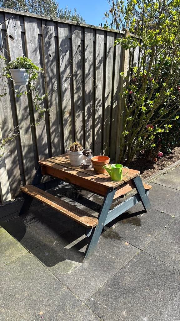 Mini picnic tafeltje, Ophalen