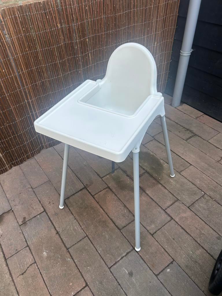 Ikea kinderstoel met tuigje/veiligheidsriempjes, Kinderen en Baby's, Kinderstoelen, Ophalen, Zo goed als nieuw, Overige typen