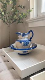 Waskom met kan, Ophalen